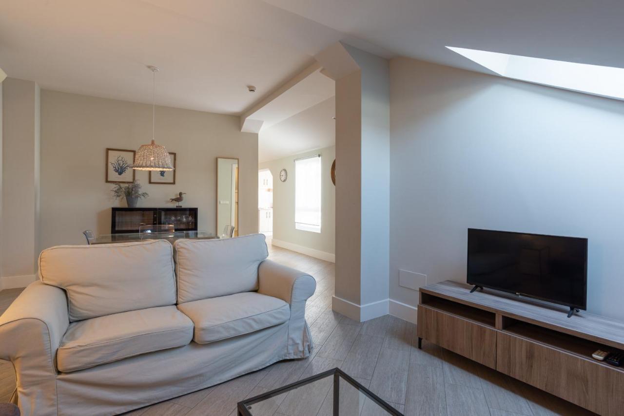 Apartment Urbe10 Angel 2 Bedrooms 4a *