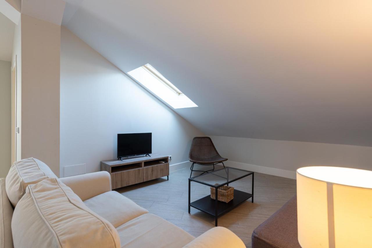 Apartament Urbe10 Angel 2 Bedrooms 4a Malaga